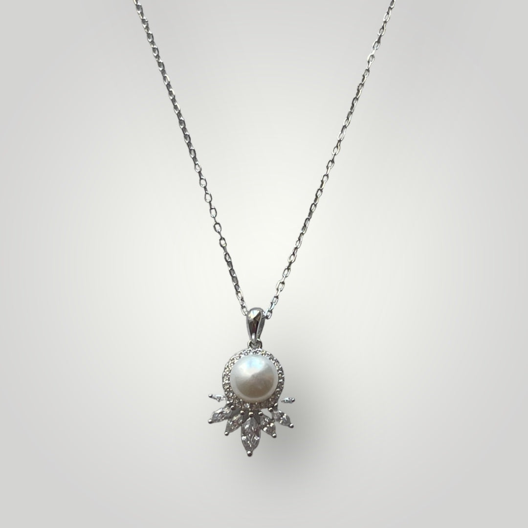 Pearl Pendant Necklace