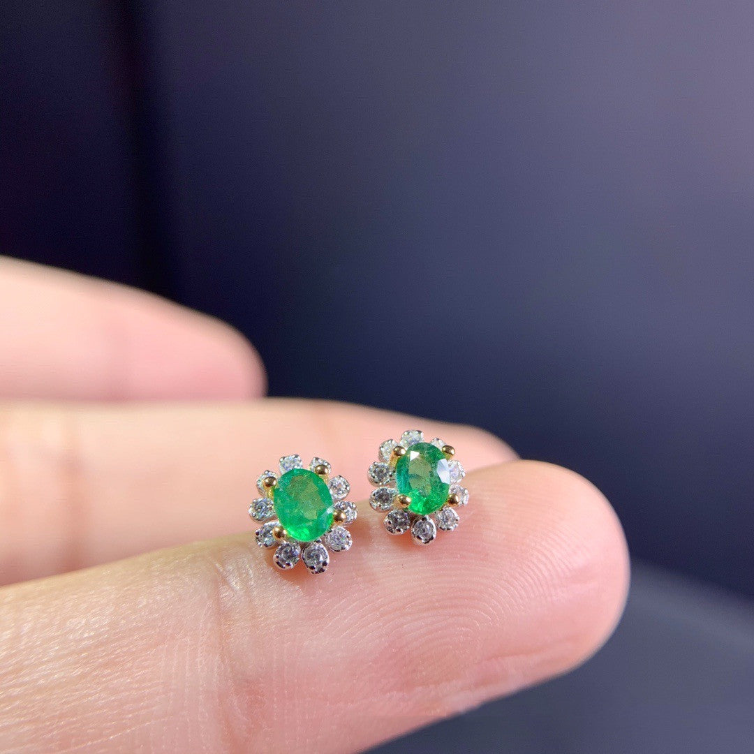 Women's Natural Emerald Silver Stud Earrings