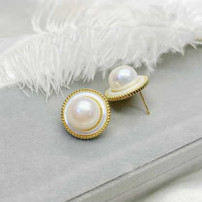 Natural Freshwater Pearl Earrings